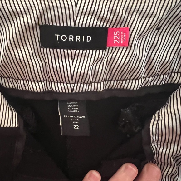 Torrid Black Trousers | Dress Pants | Size 22 Short - Picture 7 of 8